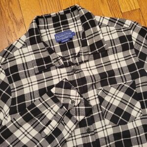 Pendleton L Classic Shirt Black White Plaid Button Front Cotton Lumberjack